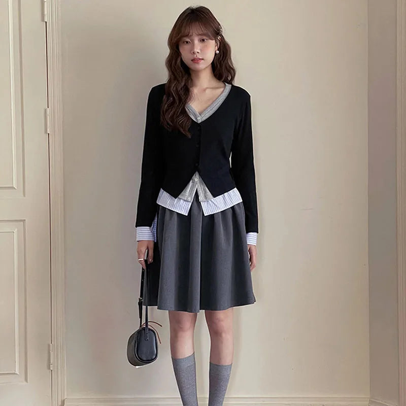 Women Cardigan V-neck Fake Two-piece Contrast Design Single Breasted Knit Comfortable Soft Casual Versatile Long Sleeved Top